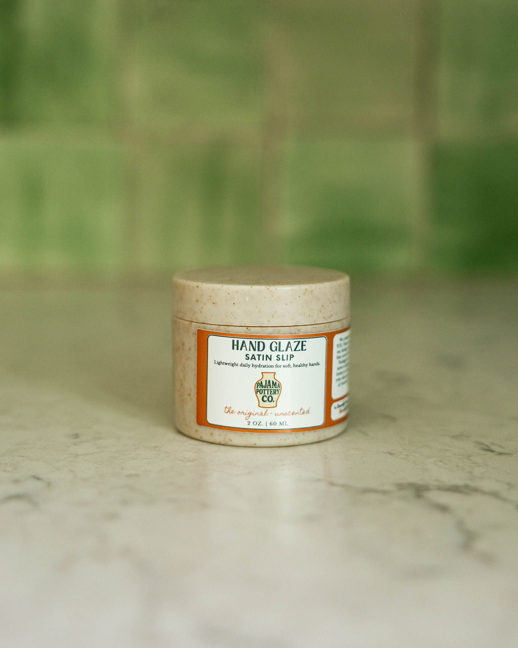 Vegan hydrating no-residue lotion for potters